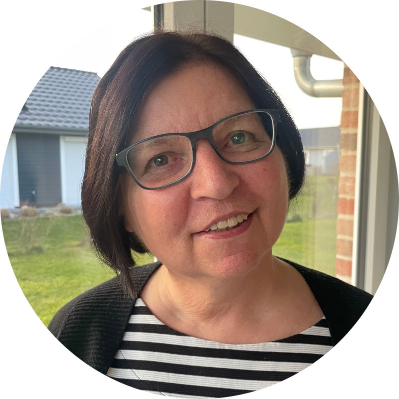 Portraitbild von Marion Schlüter